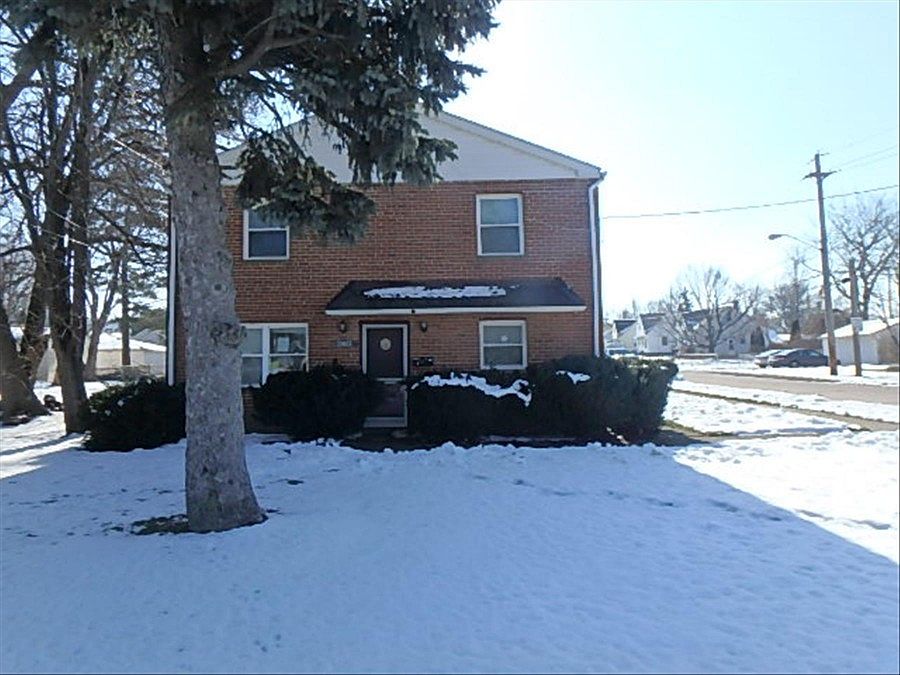 1st image of 30802 Euclid Ave