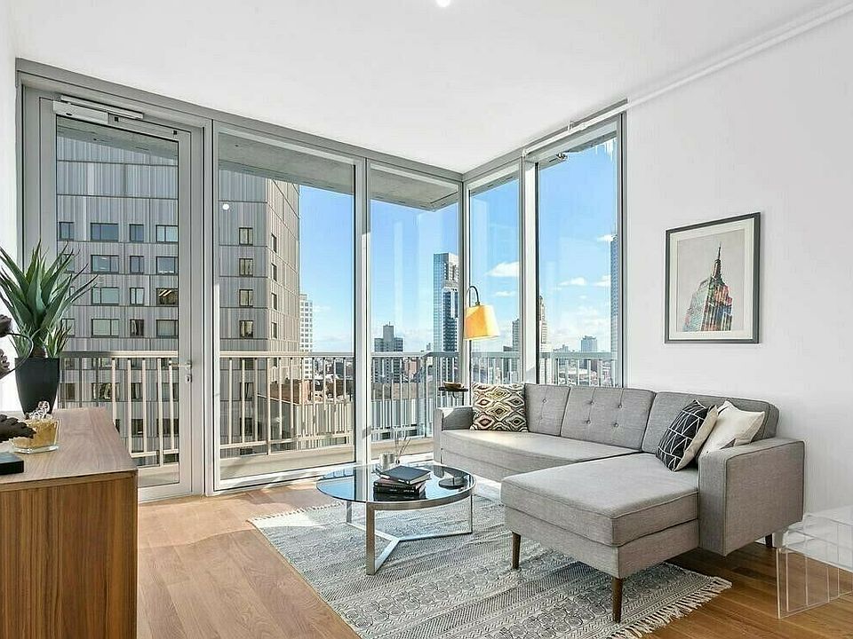1st image of 434 Albee Sq #20D