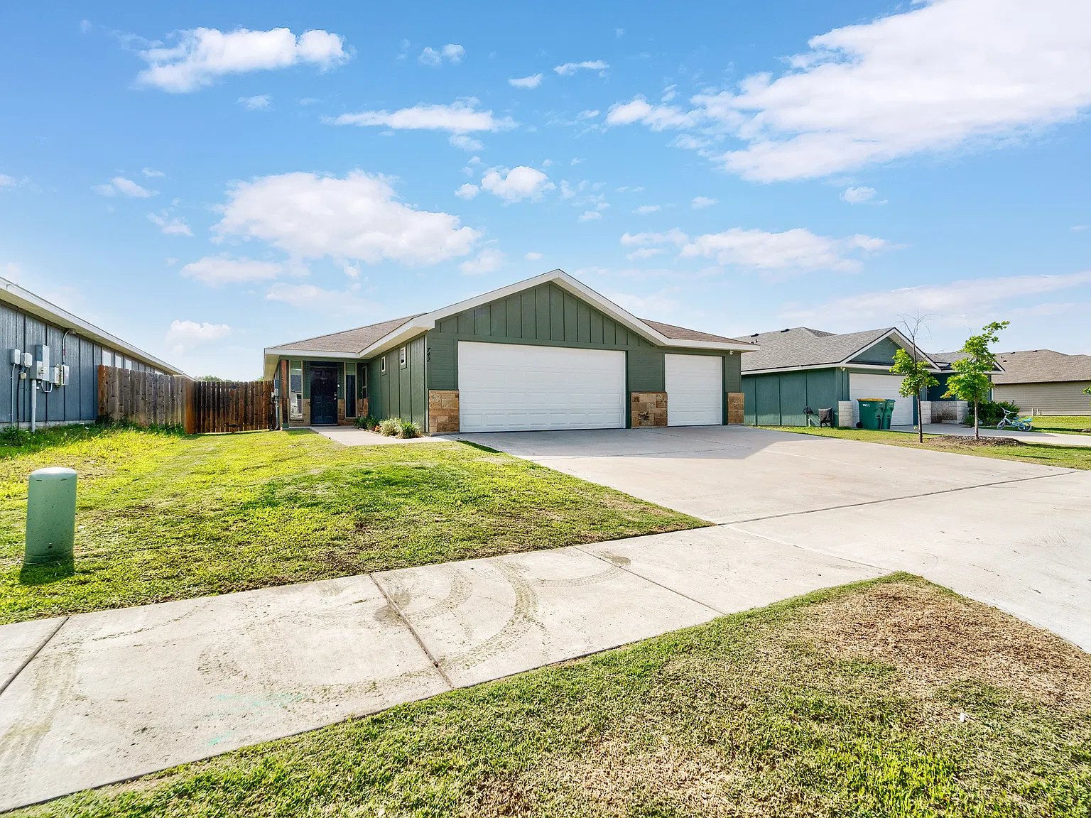 3 bed, 1686 sqft, $1,850 — Photo 3