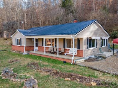 528 Langford Branch Rd, Burnsville, NC, 28714