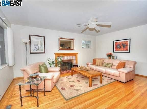 2nd image of 841 Kolln St
