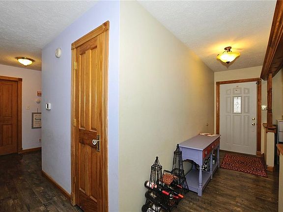 4th image of 634 Logwood Dr