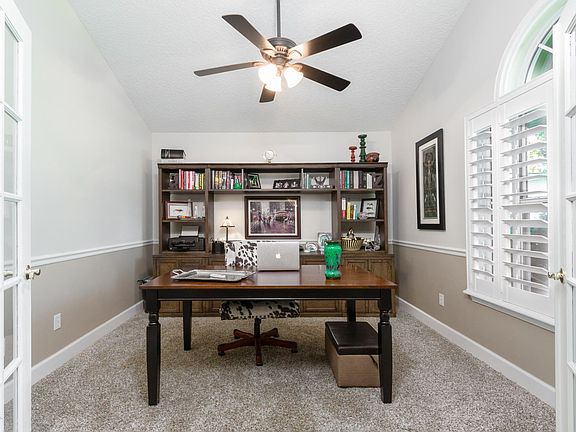5227 Comfort Ct - Websized -7