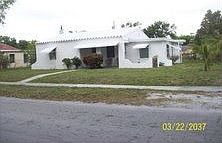 2nd image of 950 NE 154th St