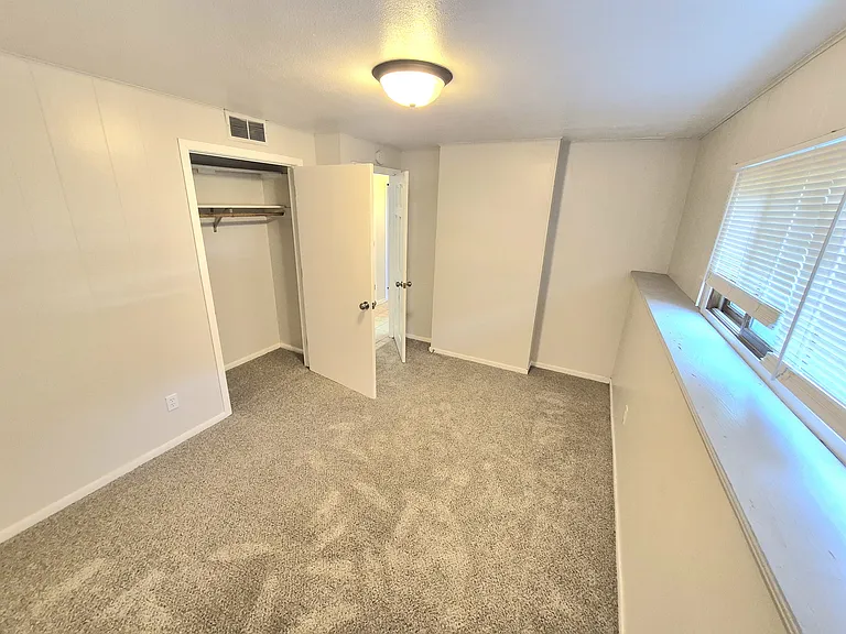 444 29th Ave N #2 — Photo 7