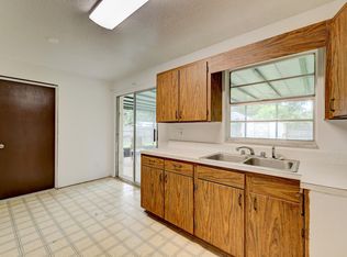 665 Barber St, Sebastian, FL 32958