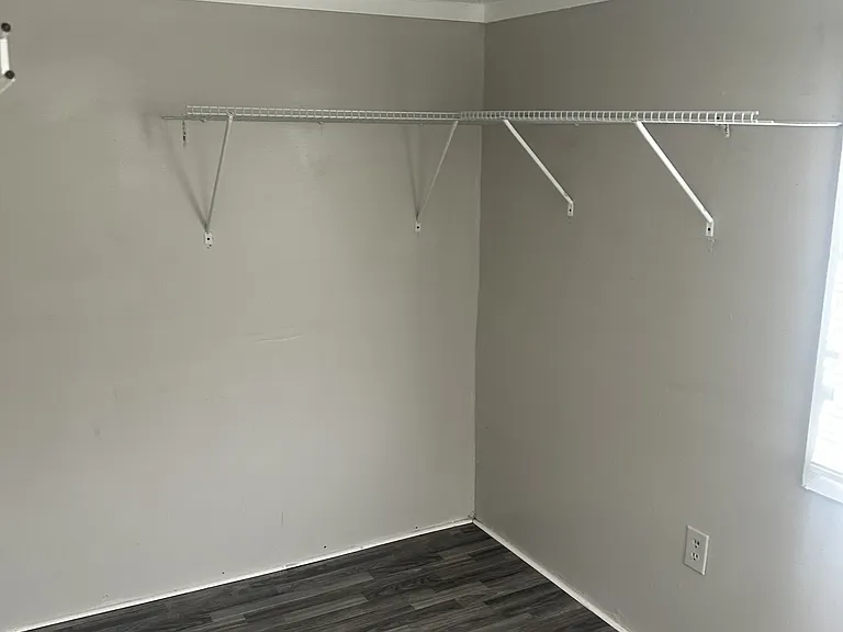 180 Carter Pl SW #8 — Photo 2