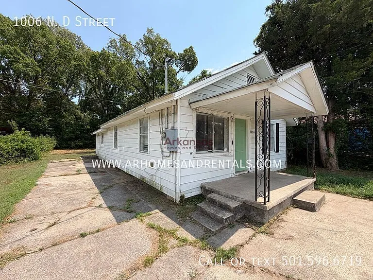 1006 N D St — Photo 14