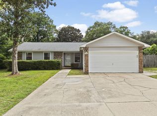 702 Kumquat Ave, Niceville, FL 32578