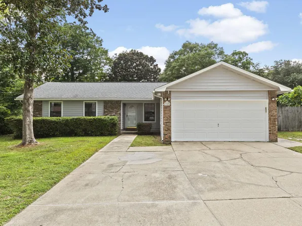 702 Kumquat Ave, Niceville, FL 32578