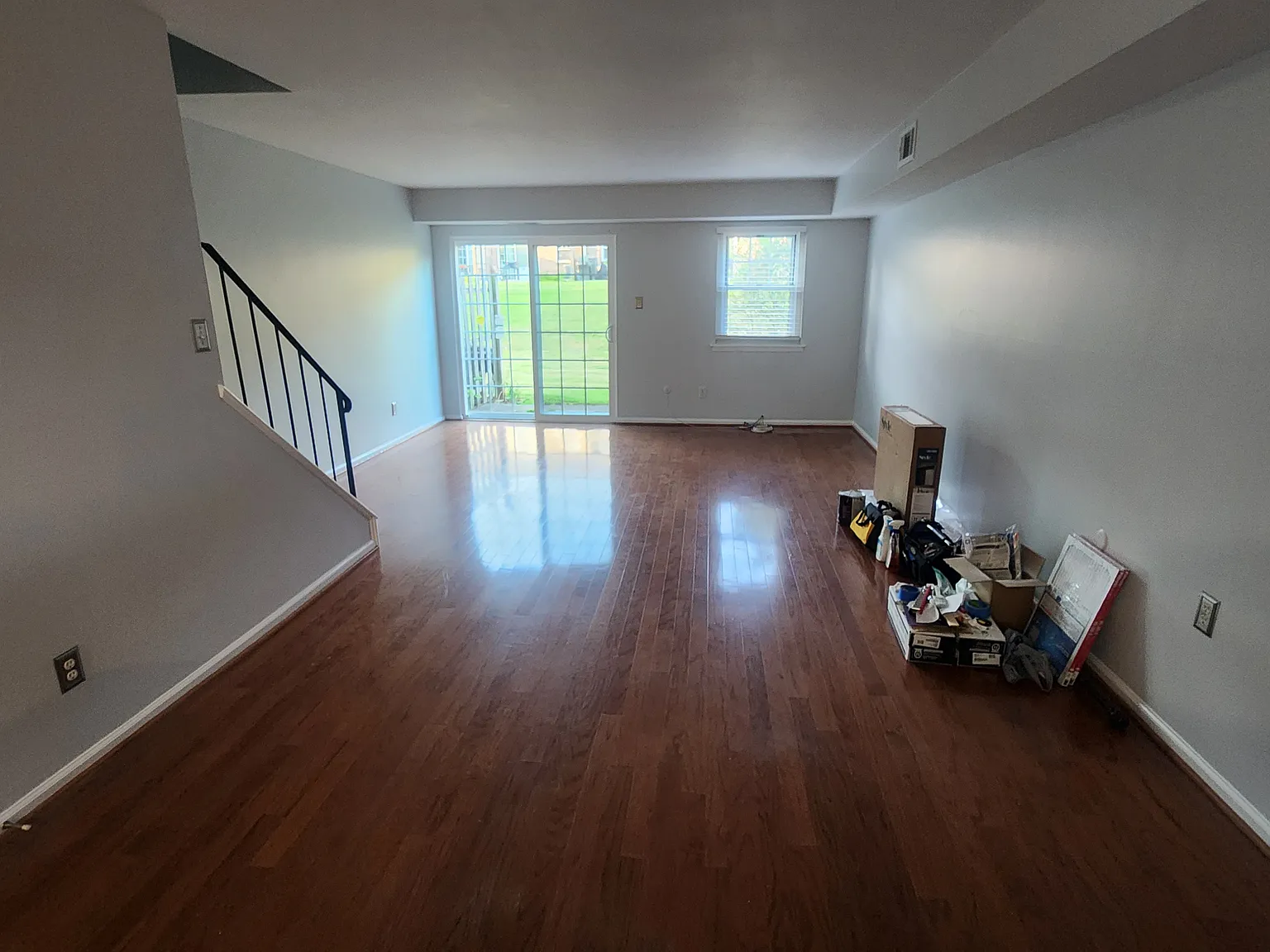 2 bed, 2.5 bath, 1224 sqft, $2,700 — Photo 3
