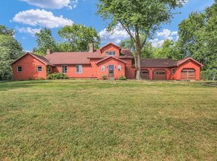 2303 County Road 1100 E, Champaign, IL