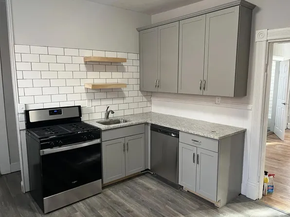 1435 Marshall St NE #2, Minneapolis, MN 55413