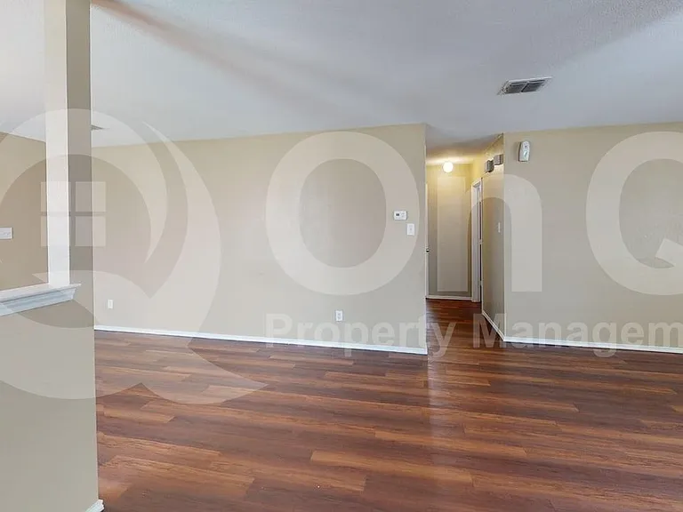8956 Preakness Cir — Photo 20