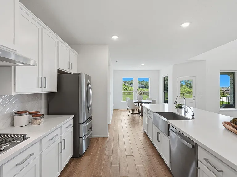 208 Peninsula Point Dr — Photo 21