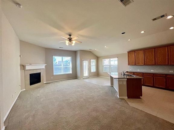 4th image of 3430 Sentry Park Ln