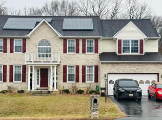 8789 Cottongrass St, Waldorf, MD 20603