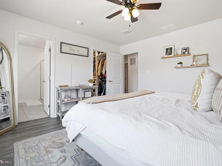 5319 Holley Oak Ln — Photo 12