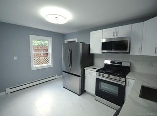 177 Wake St, Bridgeport, CT 06610