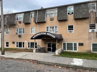 30 Stevens St APT 104, Bridgeport, CT 06606