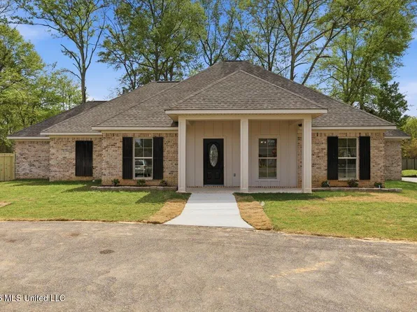 135 Shiloh Parkway Dr, Brandon, MS 39042