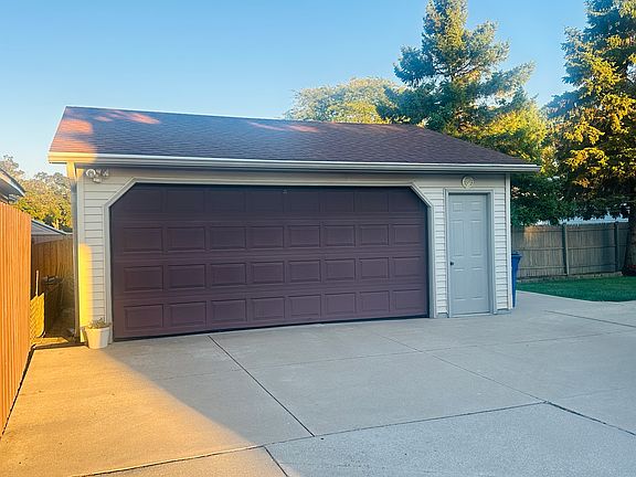 2 car garage