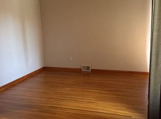 54 Cathedral Ln, Buffalo, NY 14225