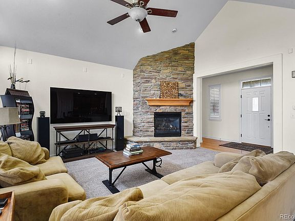 3rd image of 885 Green Gables Ct