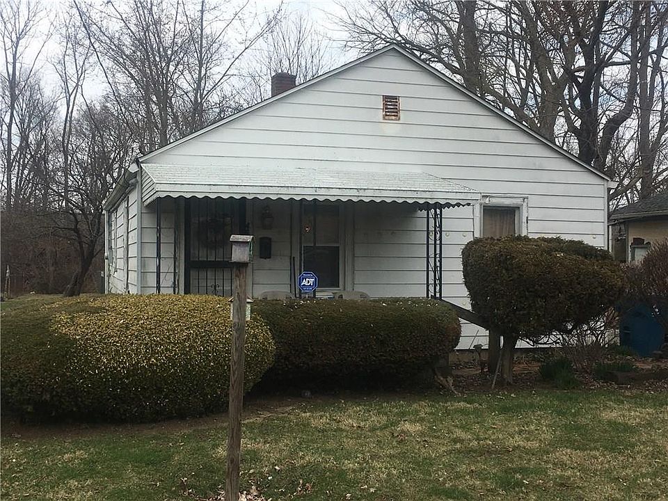 2nd image of 4606 W Bertha St