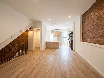 298 Halsey Street, #1