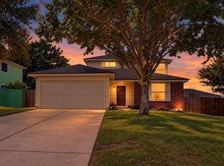 3003 Meadow Ln, Taylor, TX 76574