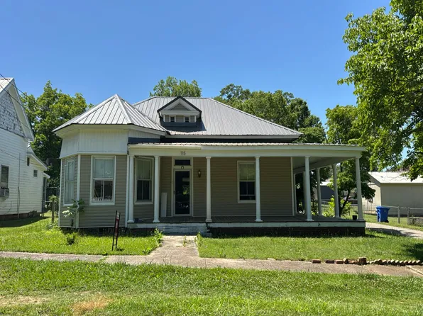 115 Calhoun St, Piedmont, AL 36272