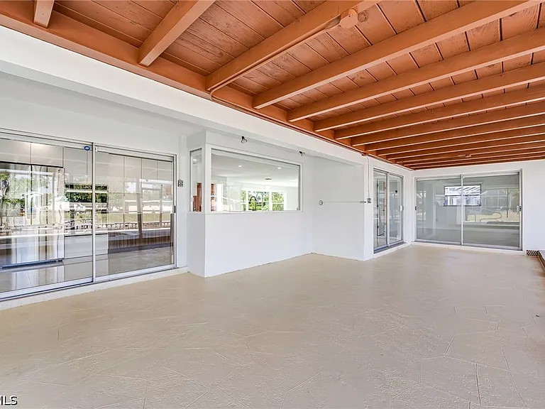 1729 Cascade Way — Photo 17