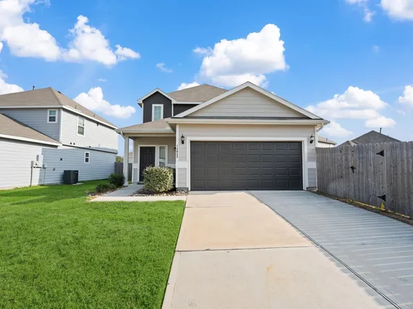 14032 Lamprey Dr, Conroe, TX 77384