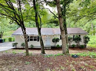 940 Woodbridge Dr NE, Conyers, GA 30012