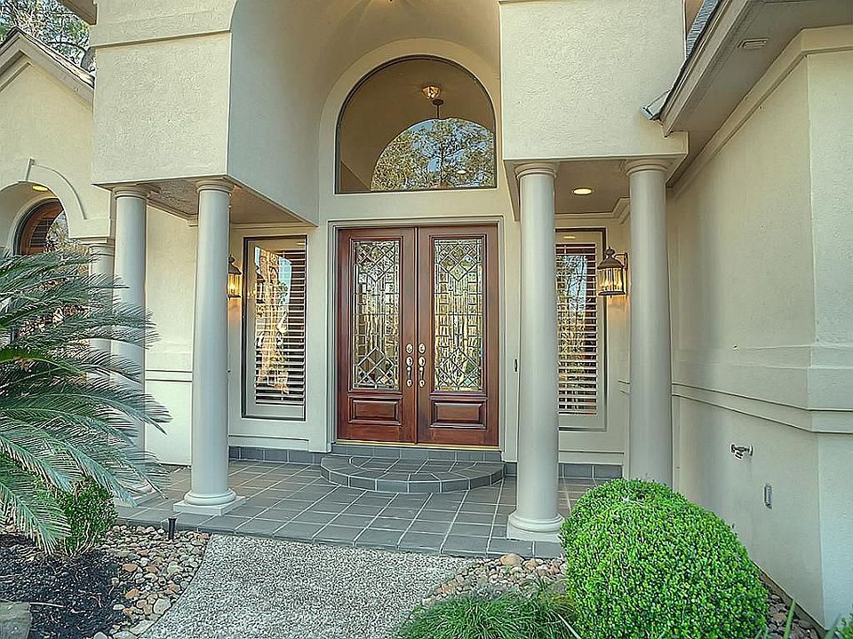 2nd image of 6010 Trinity Isle Ct