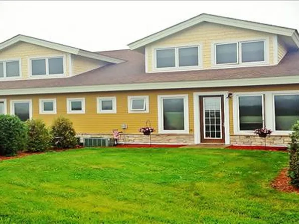 1573 Carlton Ave W APT 3, Cloquet, MN 55720