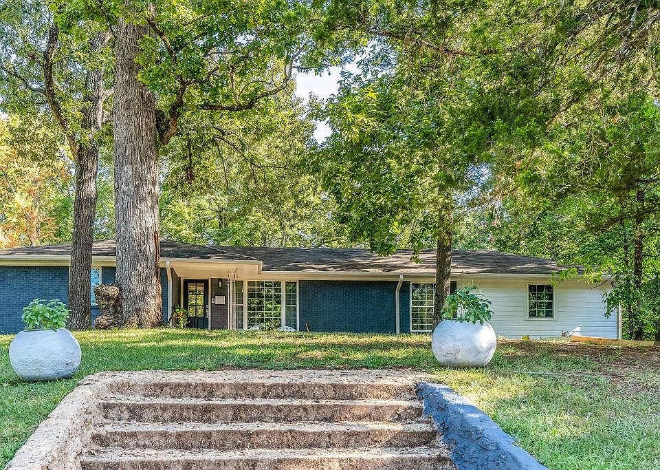 1st image of 1020 Swanson Dr