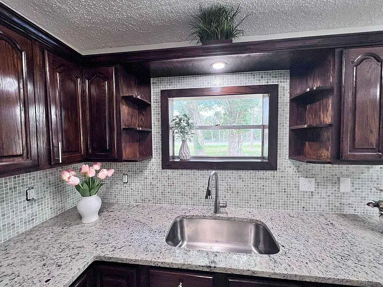 2410 S Brocksmith Rd — Photo 6