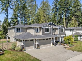 412 Stevens St, Steilacoom, WA 98388