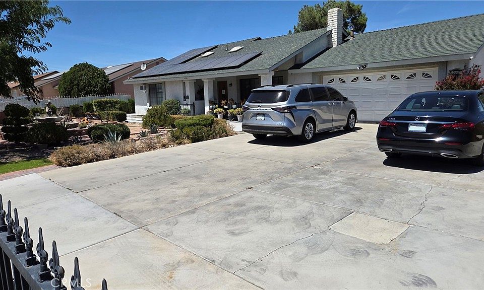 1st image of 14262 La Mesa Rd