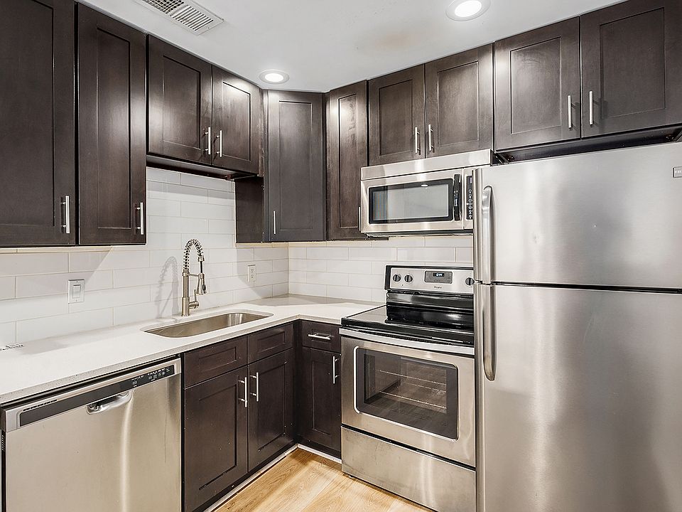 1st image of 6621 W 94th Ter APT 5