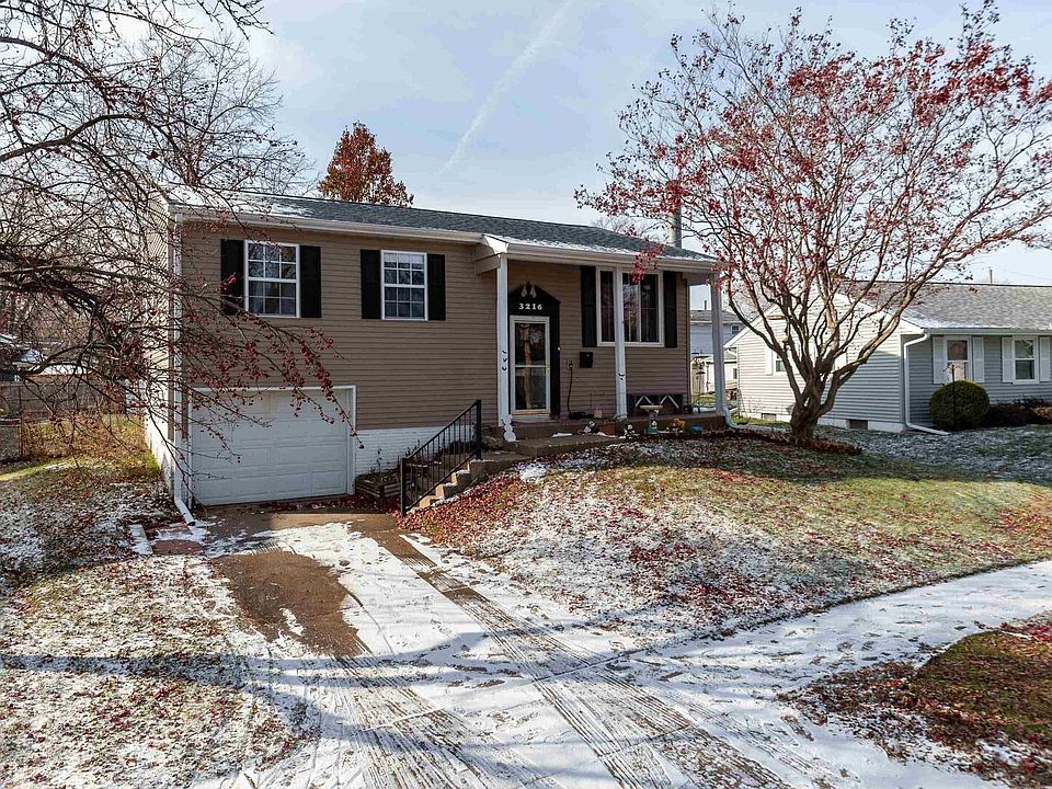 1st image of 3216 Oxford Dr