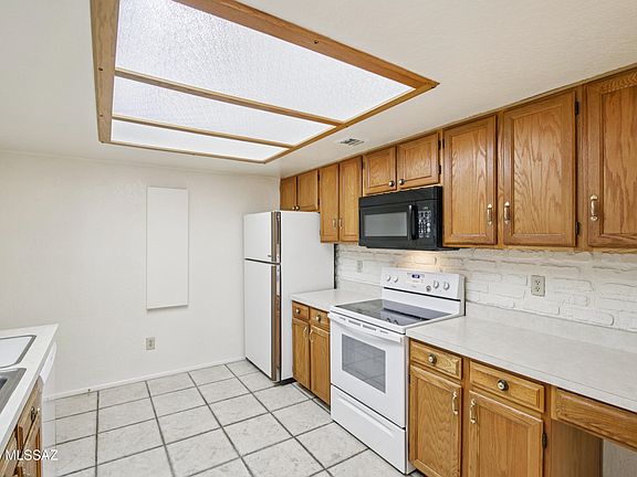 5th image of 4285 N River Grove Cir