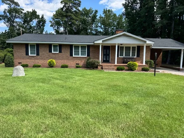 2917 Old Mill Rd, Rocky Mount, NC 27803