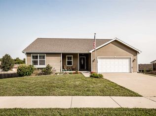 928 Highland Ridge Dr, Manhattan, KS 66503