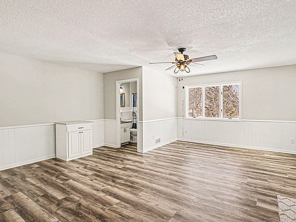 4th image of 20140 Akin Rd