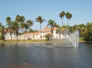 5700 NW 74th Pl, Coconut Creek, FL 33073