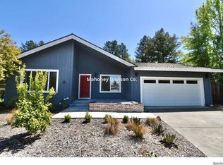 957 Helene Ct, Rohnert Park, CA 94928