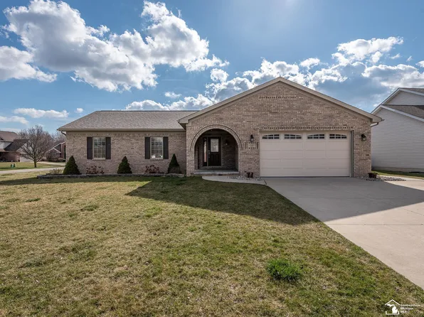 5207 Foxhill Ln, Monroe, MI 48161